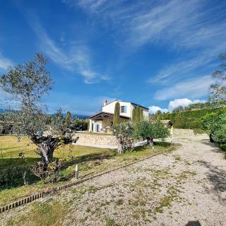 Villa San Peyre - private pool and large garden - 7