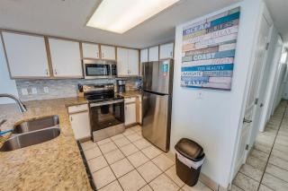 Baywatch Renovated, Unobstructed Oceanfront Views - 3