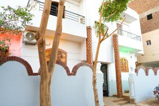 Aisha Guest House And Restaurant - 7