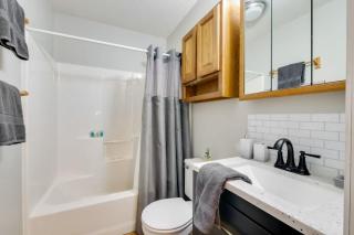 Natures Retreat Renovated with Quiet Pond Views - 1