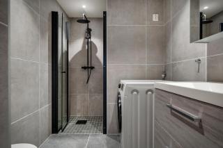 3 soverom, sentralt i Bergen og moderne bad - 2