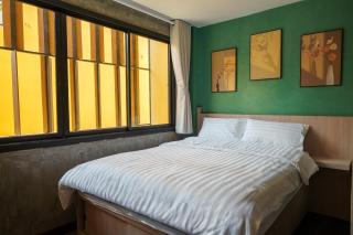 Wat We See Bangkok Hostel - 1