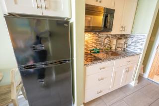 NEW Ocean Annie's Oceanview Studio Heated Pools! - 4