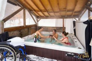 The Freedom SPA mobility-impaired welcomed - 8