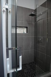 McCormick Place Guest House - 4