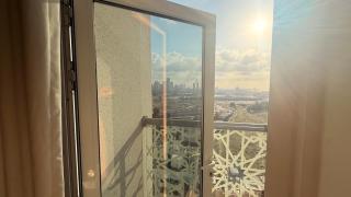 Private Room City View Close to Dubai - 2