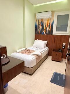 Olivia Hotel - 4