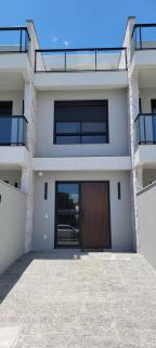 Modern 3-Suite Coastal Escape Home in Prime Location - 8