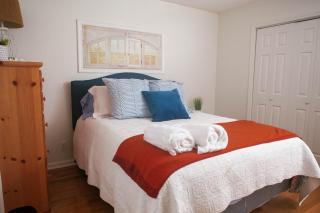 Serene Lakefront Home with Hot Tub and Boat for Rent! - 1