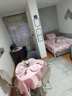 Jugi PARKING public free - 6