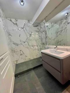 NEW Sweet studio border MONACO parking - 7