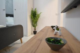 Elena's Studio Central - Home Cinema - Confort Premium - 1