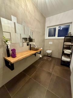 Villa am Land - Ganzes Haus mit Garten - 1