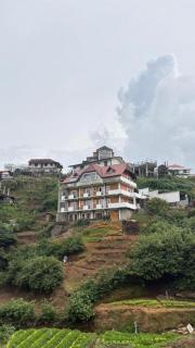 Villa Red Brick, Nuwara Eliya - 0