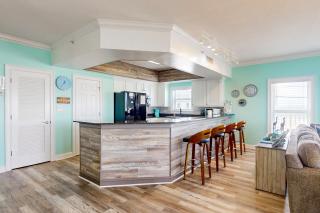 Paradise Shores 200 - 3