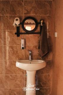 Bedouin Secret Cave Camp - 1