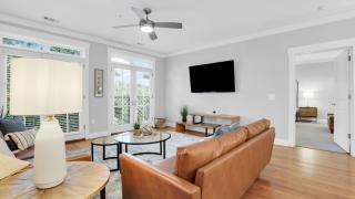 2 Suites Walkable Historic District Free Parking The Juliette by AvantStay - 5