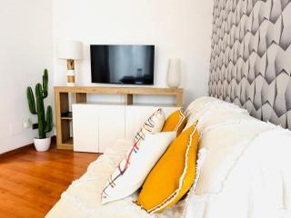 ComeCasa 2 BDR Apt 450mt from Duomo - 2