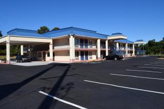 Royal Inn & Suites - Douglasville - 8