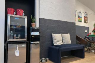 Sleep Woodstock Motel - 2