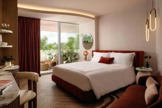 UNFRAMED Miami Beach, Autograph Collection - Miami Beach - 3