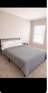 3 bedrooms Tampa Riverview home - 1