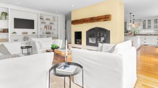 Modern Berkshires Farmhouse w Porch Fireplace Views Beaver Creek by AvantStay - 5