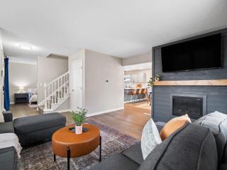 Vermilion Retreat with Game Room, Hot Tub and Across from Community Pool - 1