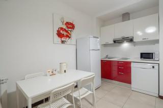 Apartment KeyGo #0228 next to the Opera House - 4