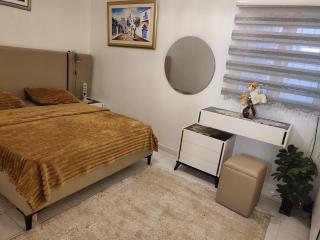 Strategic location, comfortable space - 9