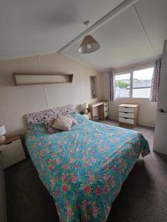 Devon Cliff Breaks - 4