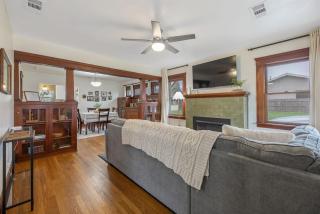 2 bed1 bath, historic beauty, walk downtown - 0