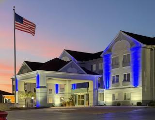 Holiday Inn Express Hotel & Suites Port Clinton-Catawba Island by IHG - 8