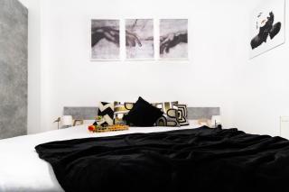 Social Vibe Loft - 9