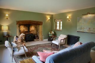 Spacious Cotswold Home for Groups, Country Escape - 3