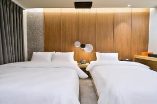 통영 하운드호텔 죽림점 - 6