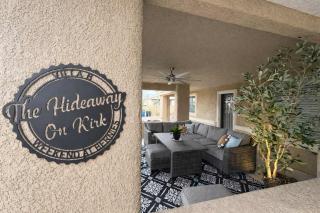The Hideaway - Rain Shower Oasis & Desert Soak Spa - 5