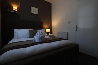 Stylish 2-Bedroom Apartment in Cardiff City - 4