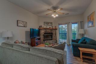 1BR Village At Indian Point 901 near SDC-Free Tickets Daily up to $500 - 3