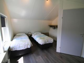 Charming Beachside Base in Noordwijk - 2