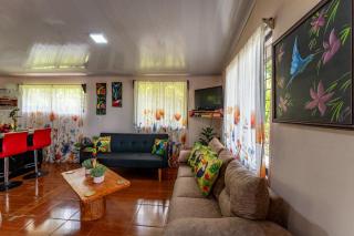 Toucan River Retreat - River Access, AC & Jacuzzi - 4