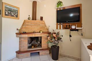 Charme de um típico chalé de campo com lareira. - 4