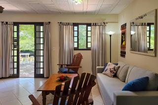 Charme de um típico chalé de campo com lareira. - 3