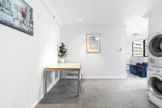 Bright Inner-City Stay Near Roma Street - 6