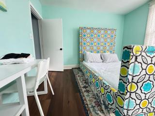 Gorgeous Apartment in DC with 4Bedrooms-6Beds - Washington, D.C. - 2