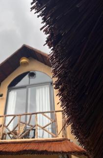 Large balcony on the second floor - Romantic - Lake view - 4