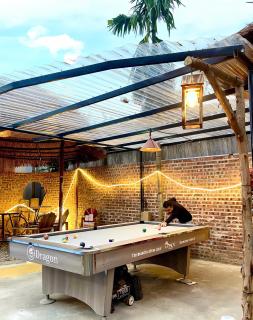 Romantic - second floor - large balcony - bathtub - 1