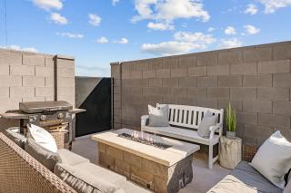 Sandstone Haven townhouse - 1