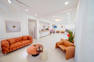 Royal Crown Hotel Near SECC - Phu My Hung - 3