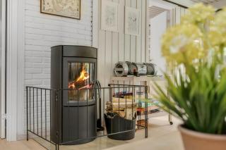 Summer House For Two Families On Large Plot - 1